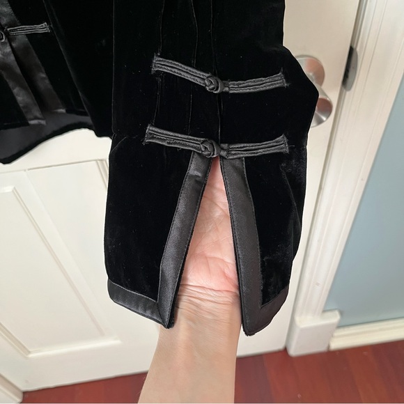 Territory Ahead Silk Blend Tang Oriental Jacket Large Black Velvet Topper - Picture 4 of 7